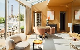 Hôtel De Sers Champs Elysées Paris